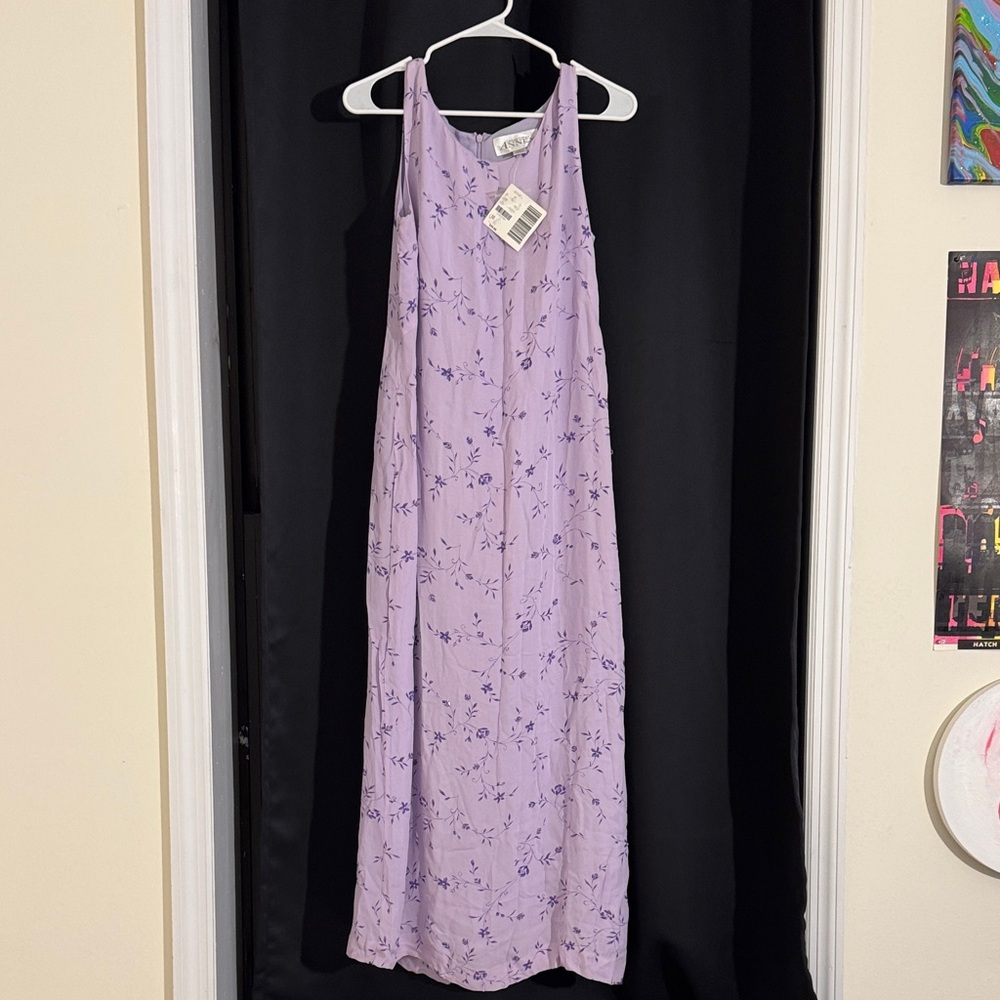 Chic Lavender Floral Maxi Dress